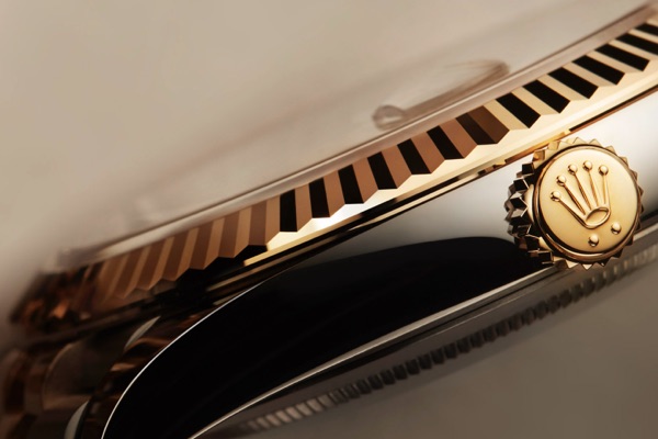 rolex-keep-exploring-rolex-watches-1945_oyster_perpetual_datejust_1802jva_m126333_0010_1802jva_002-landscape