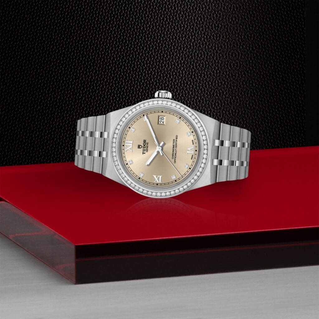 tudor-m2836c1s0-0001