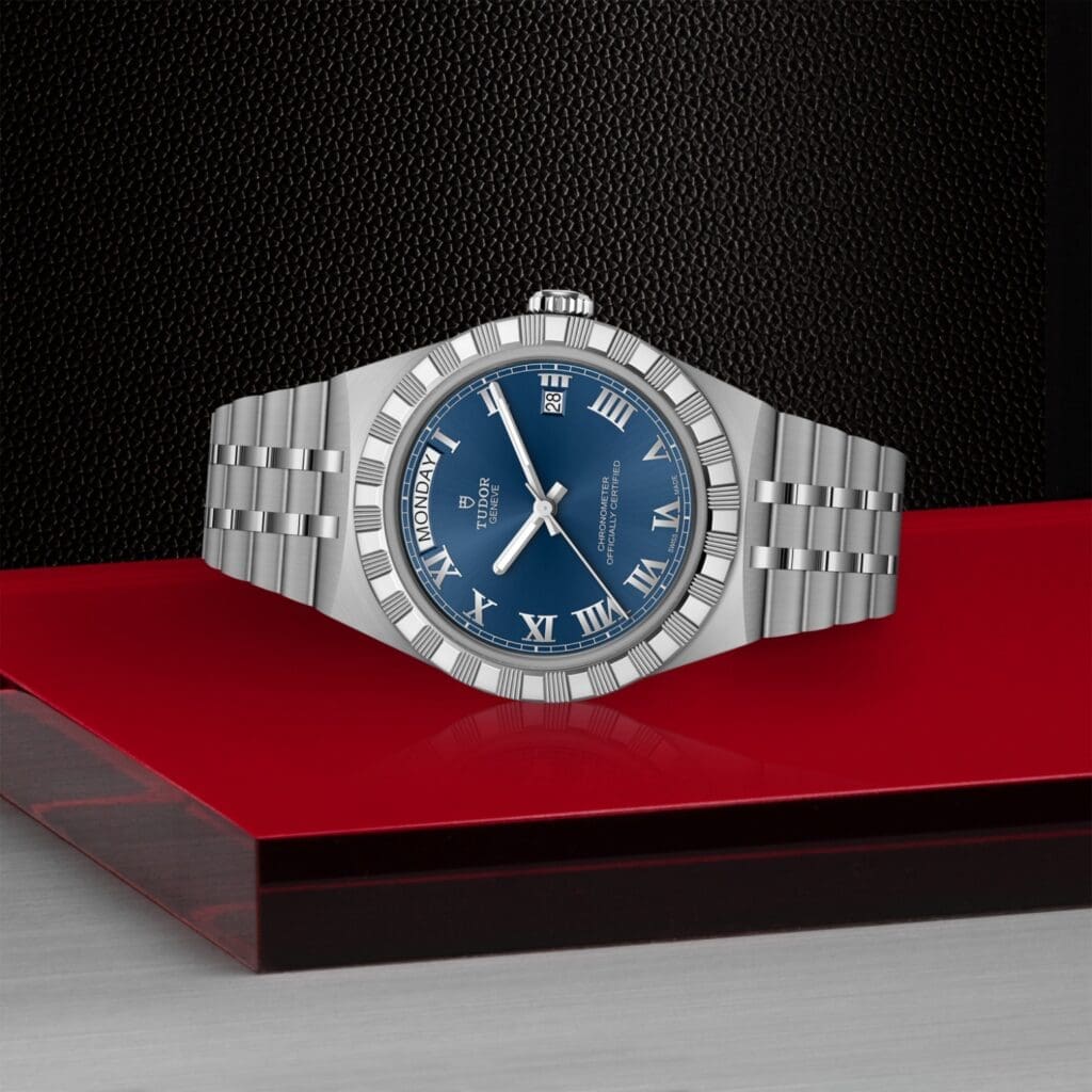 tudor-m2840d1a0-0002