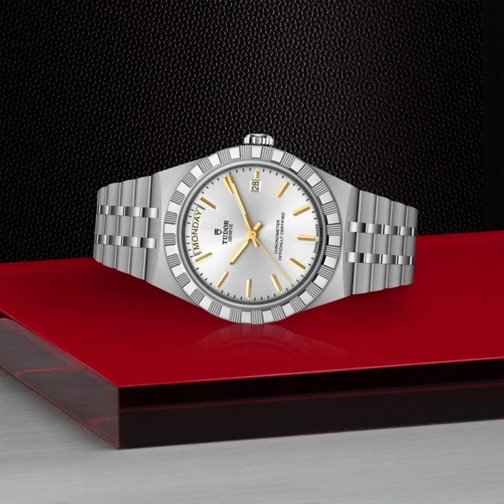 tudor-m2840d1a0-0004